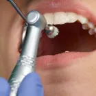 La imagen 3 de la Empresa CLÍNICA DENTAL CARLOS DEL AGUILA Odontologia en Lima LAM