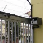 La imagen 1 de la Empresa CONTROL REMOTO FUERTES - PUERTAS AUTOMATICAS Instalación de puertas en Lima LAM