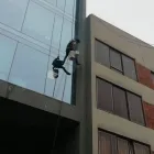 La imagen 5 de la Empresa MULTILIMPIEZA JAE Servicio de limpieza de alfombras en Lima LAM