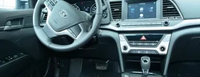 La imagen 1 de la Empresa ALQUILER DE VEHÍCULOS - SOBRE RUEDAS Agencia de alquiler de automóviles en Lima LAM