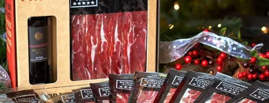 La imagen 17 de la Empresa ENRIQUE TOMÁS JAMON-TAPAS-VINO Tienda de comestibles gourmet en Santiago de Surco LAM
