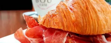 La imagen 45 de la Empresa ENRIQUE TOMÁS JAMON-TAPAS-VINO Tienda de comestibles gourmet en Santiago de Surco LAM
