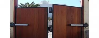 La imagen 2 de la Empresa PROVEE-DOORS LIFT MASTER Puertas y sistemas de puertas en Arequipa ARE