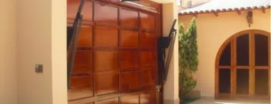 La imagen 8 de la Empresa PUERTAS LEVADIZAS INDUSTRIAS BARSAC Puertas y sistemas de puertas en Santiago de Surco LAM