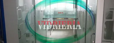 La imagen 15 de la Empresa VIDRIERIA EL AS DEL SUR Vidrierías en Arequipa ARE