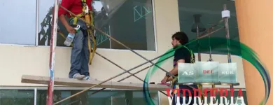 La imagen 25 de la Empresa VIDRIERIA EL AS DEL SUR Vidrierías en Arequipa ARE