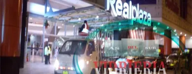 La imagen 33 de la Empresa VIDRIERIA EL AS DEL SUR Vidrierías en Arequipa ARE