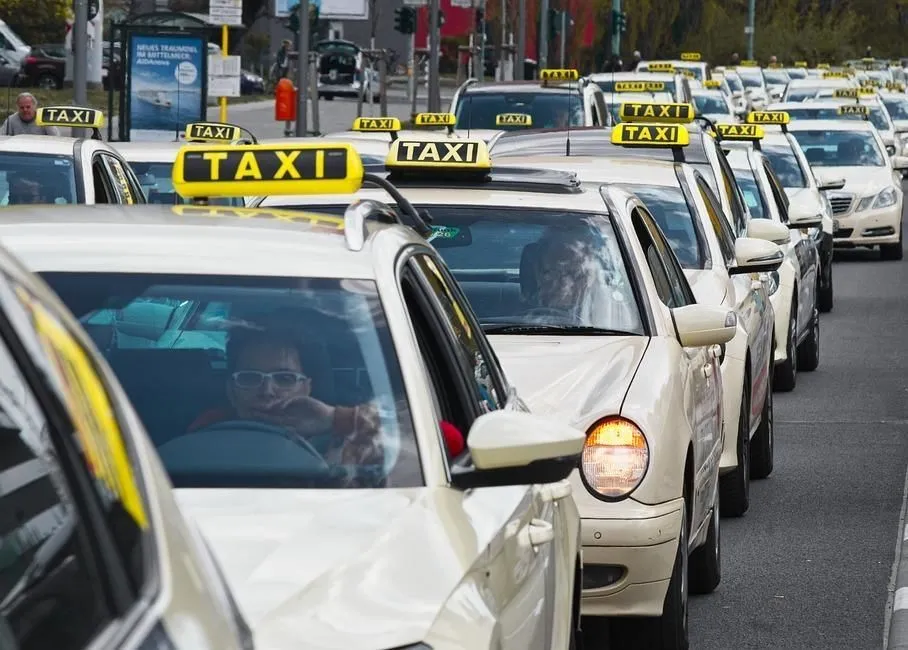 La imagen 3 de la Empresa RADIO TAXI OLAM TOURS