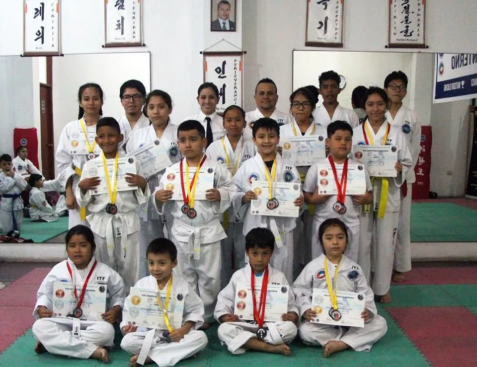 La imagen 2 de la Empresa ESCUELA DE TAEKWON-DO INTERNACIONAL KWANG-GAE