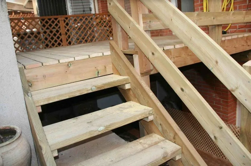 La imagen 6 de la Empresa CARPINTERÍA Y SERVICIOS GENERALES  S & M 